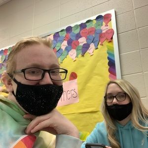 Meet your Posher, Chloe